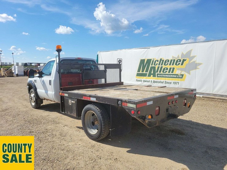 2003-ford-f550-image-2