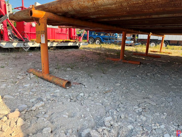 (2-x-$)-27’l-x-43”-t-framed-pipe-racks-image-3