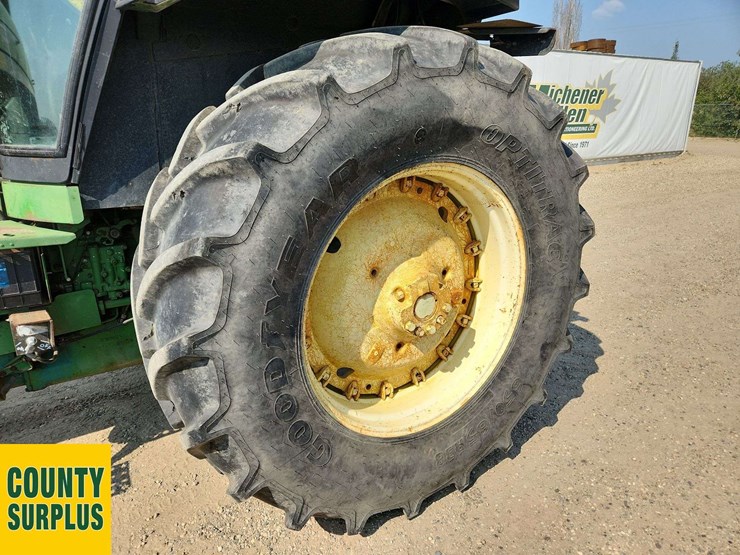 1988-john-deere-4650-image-9