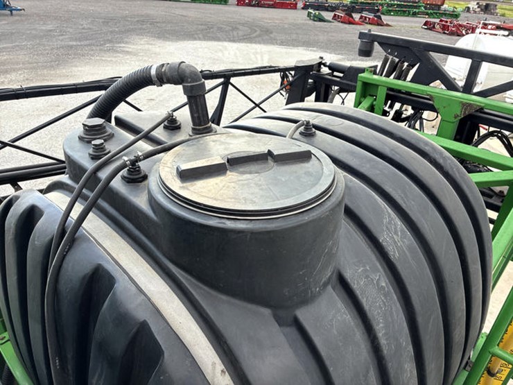 2003-john-deere-4710-image-86