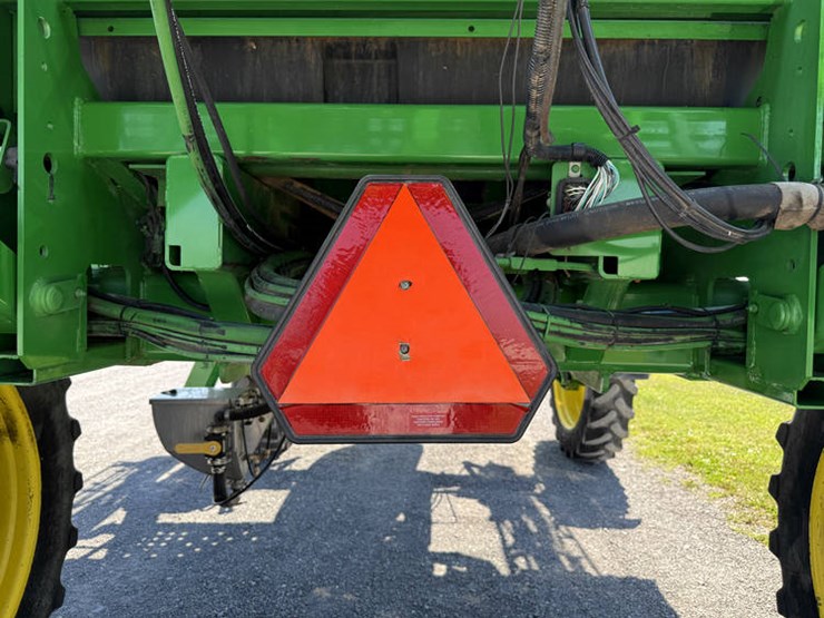 2005-john-deere-4720-image-29