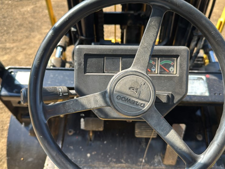#269-•-doosan-g35-forklift-image-26