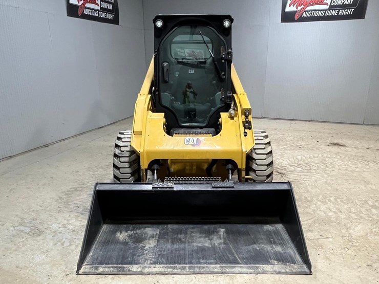 2022-caterpillar-262d3-image-8