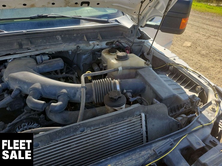 2016-ford-f550-image-30