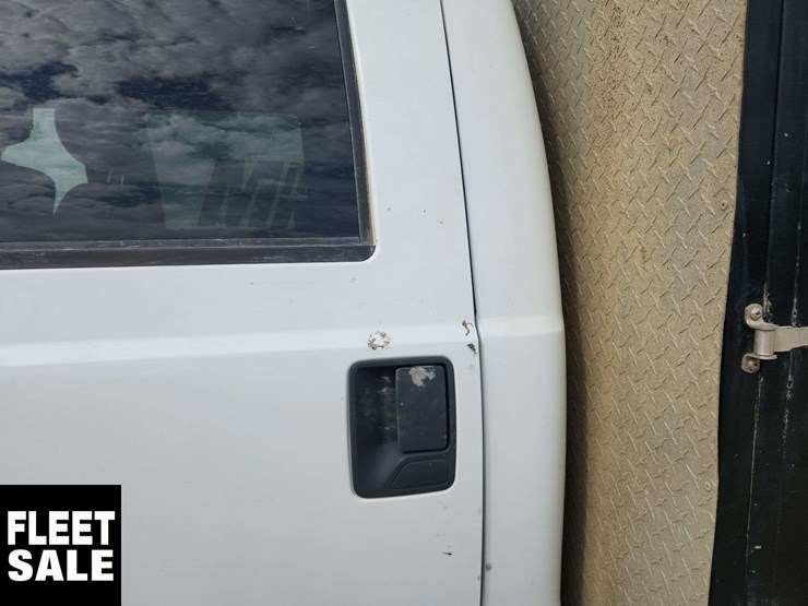 2016-ford-f550-image-43