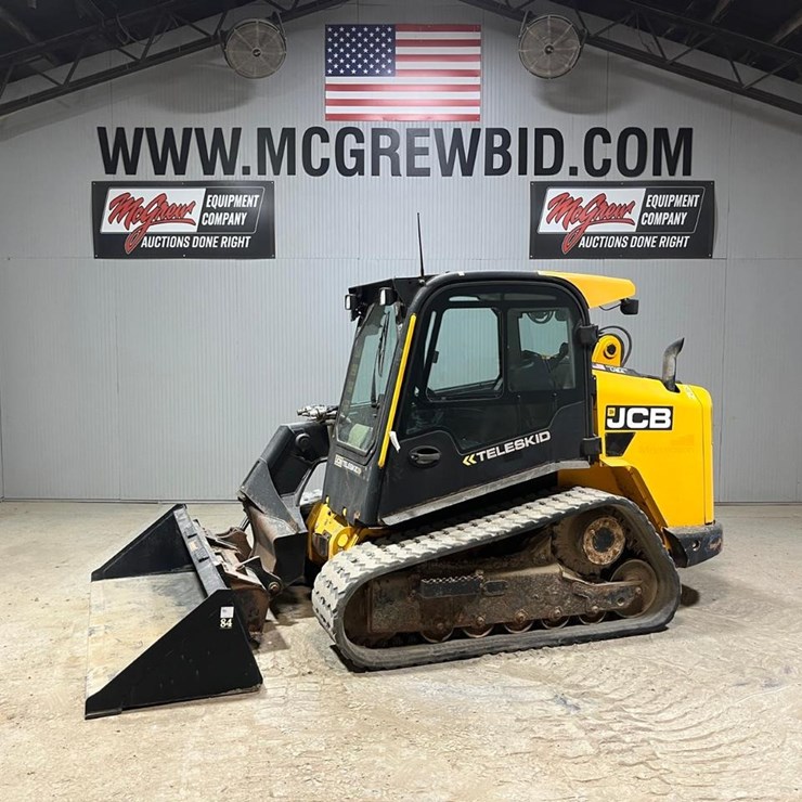 2018 JCB 3TS-8T