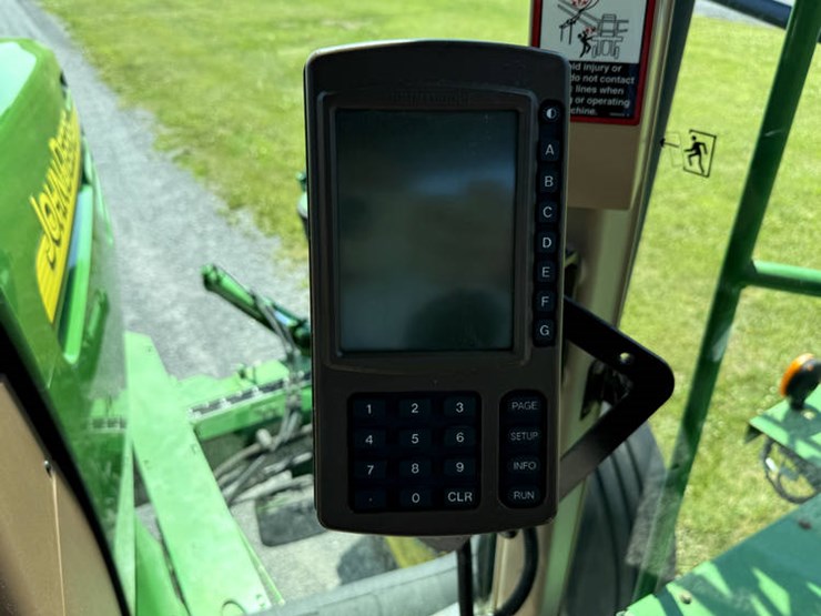 2005-john-deere-4720-image-70