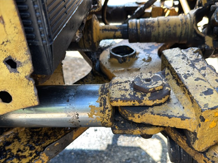 john-deere-440-image-26