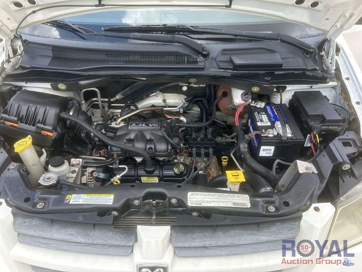 2010-dodge-grand-caravan-se-image-7