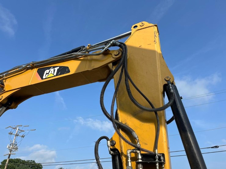 2017-caterpillar-308e2-cr-image-12
