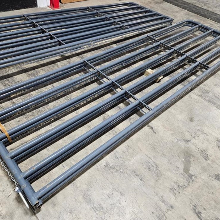 #405 • New Countryline 14' Livestock Gates