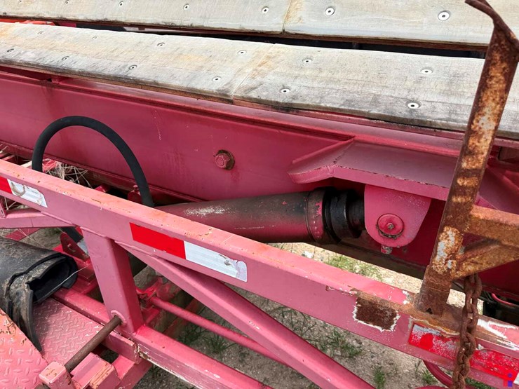 2014-pipehandler-53’-t/a-diesel-powered-hydraulic-pipe-handler-trailer-image-4
