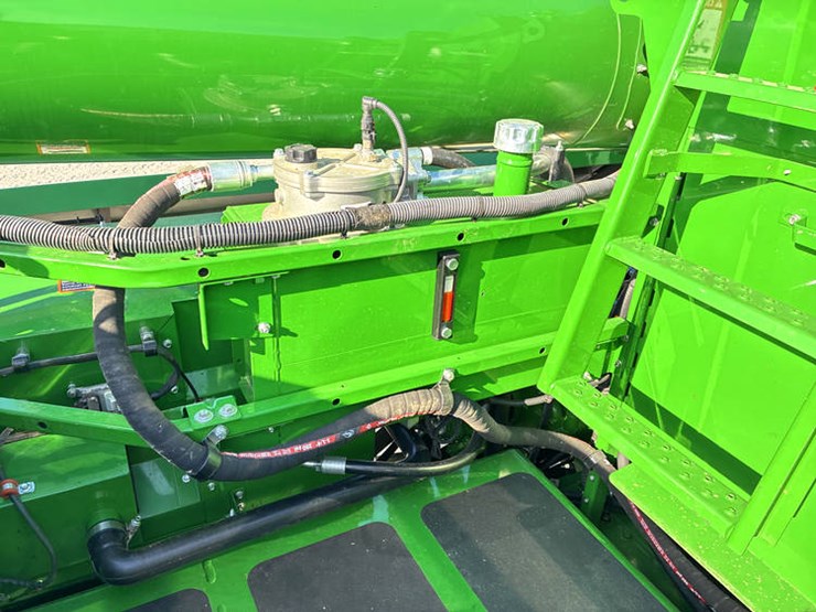 2024-john-deere-s790-image-86