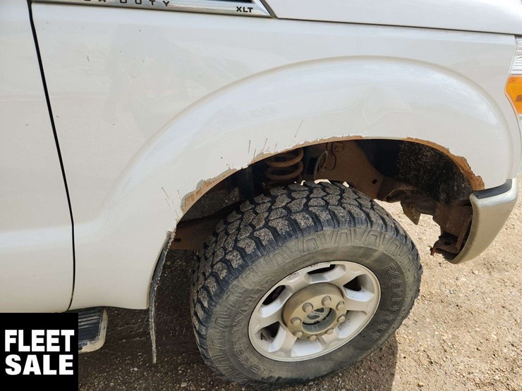 2015-ford-f350-image-35
