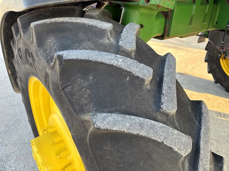 1999-john-deere-4700-image-81