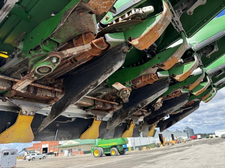2013-john-deere-612c-image-27