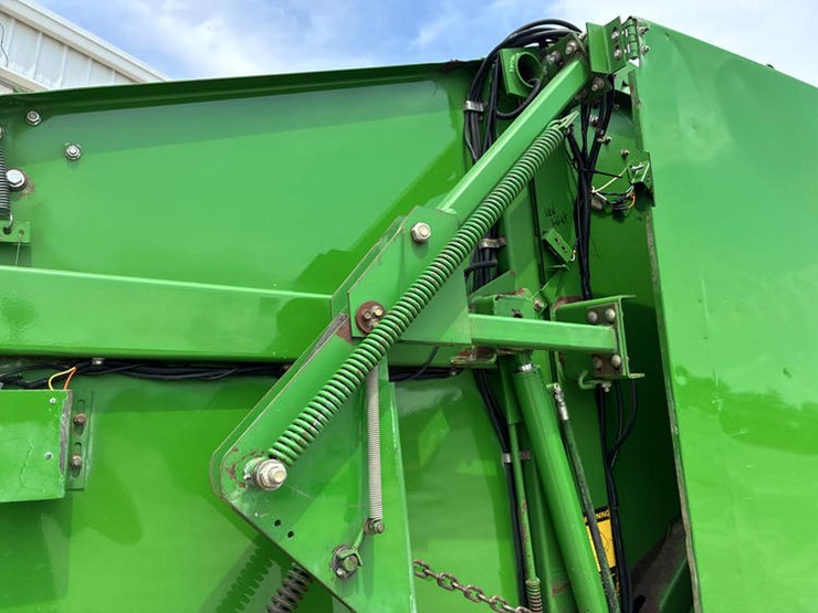 john-deere-535-image-38
