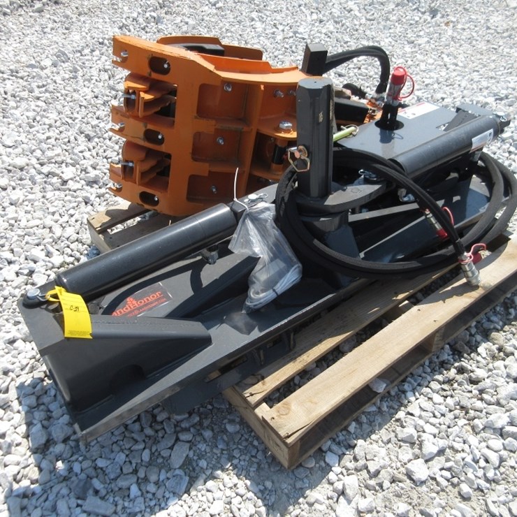 Land Honor Skid Steer Rock & Tree Hand