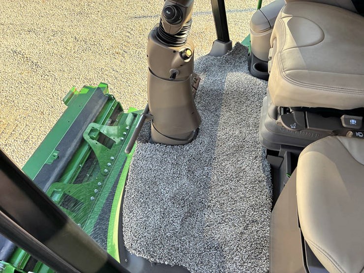 2024-john-deere-s790-image-99