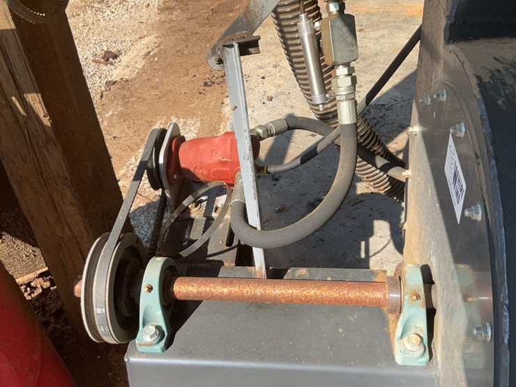 #120-•-2022-whirl-wind-dust-blower-image-5