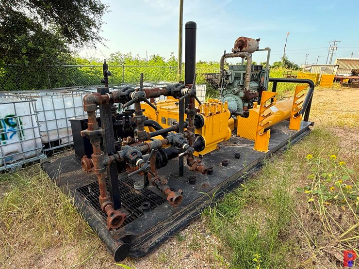jws-165l-triplex-well-service-pump-p/b-detroit-diesel,-skidded-image-7