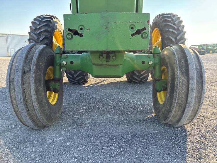 1969-john-deere-4520-image-37