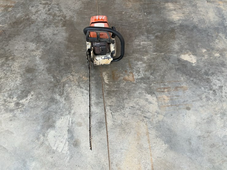 #101-•-stihl-chainsaw-image-3