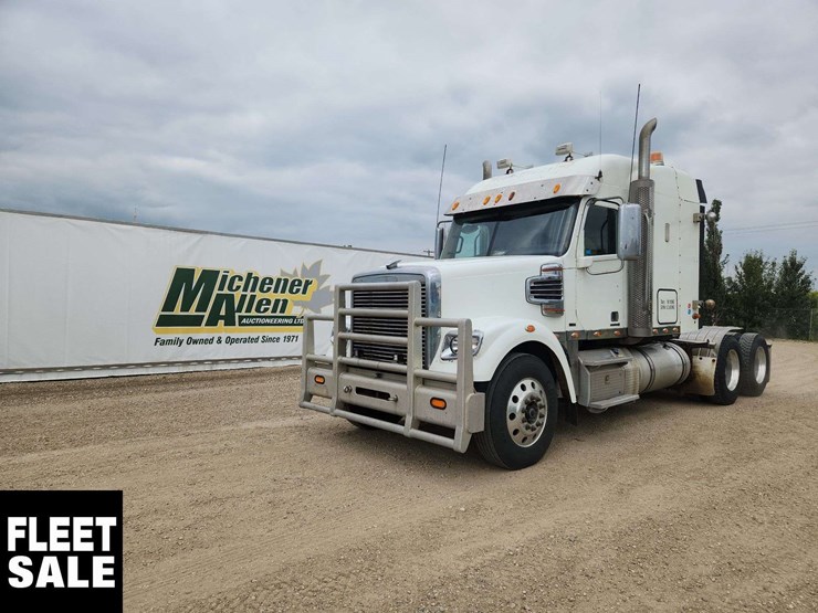 2012-freightliner-coronado-122-image-37