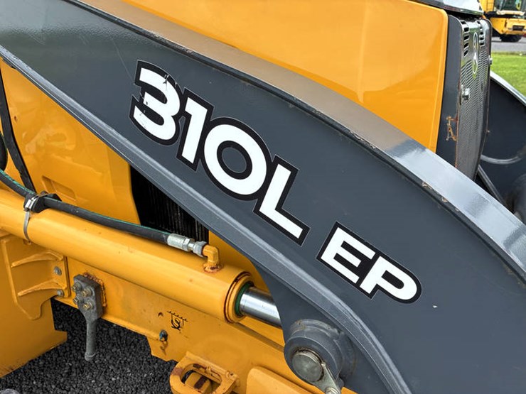 2018-john-deere-2018-image-19