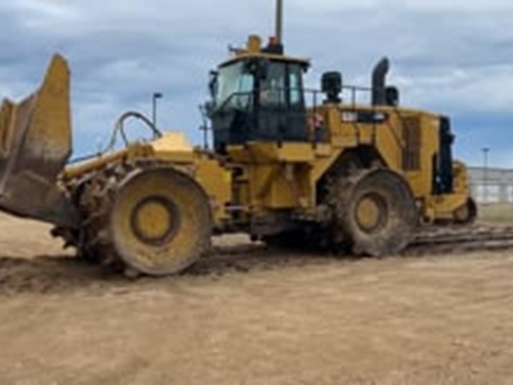 2016-caterpillar-836k-image-5