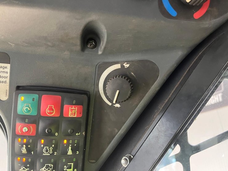 deere-333g-image-28