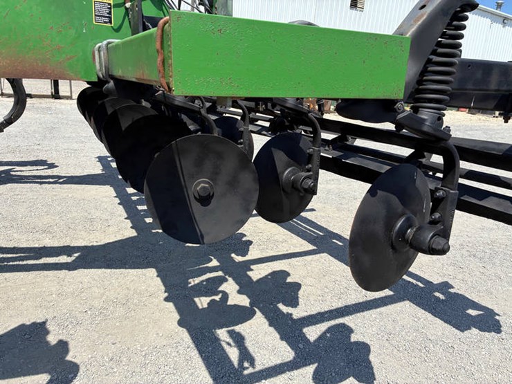 john-deere-2700-image-17