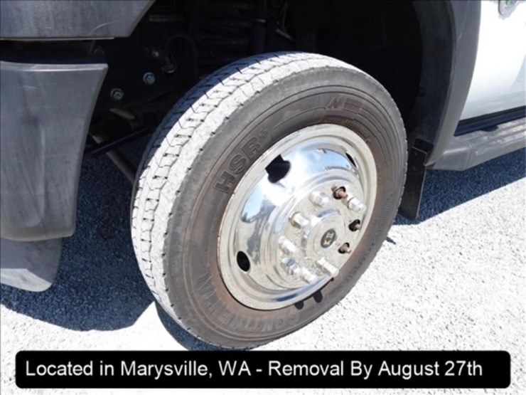 2013-ford-f550-image-19