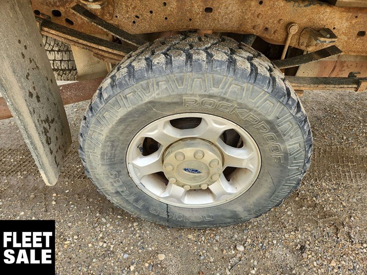 2015-ford-f350-image-30