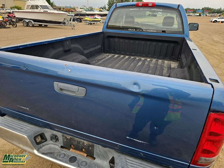 2003-dodge-ram-2500-image-32