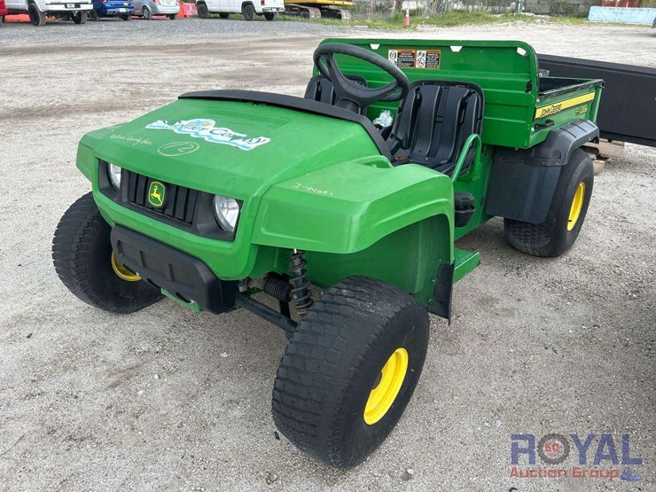 2017-john-deere-gator-ts-image-1