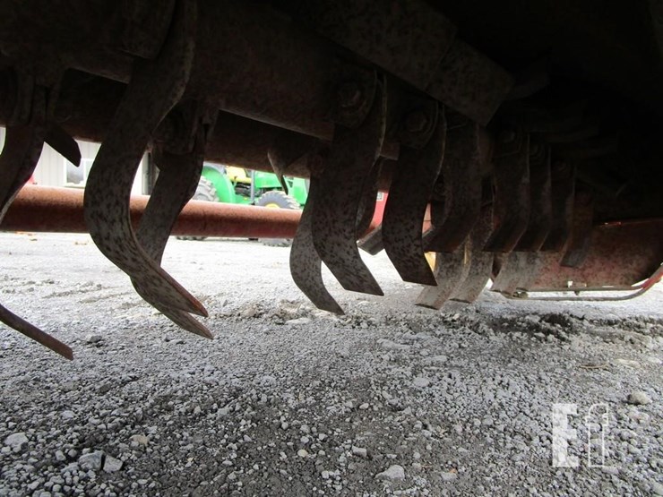 new-holland-38-image-6