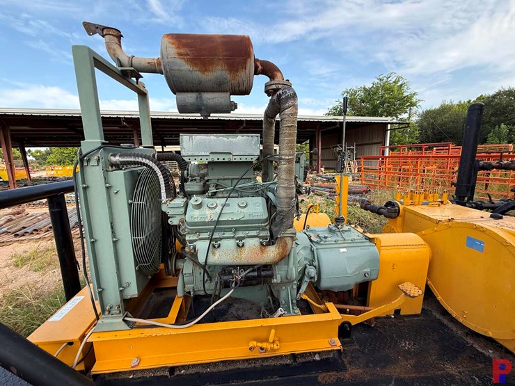 jws-165l-triplex-well-service-pump-p/b-detroit-diesel,-skidded-image-10