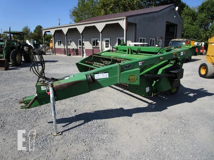 john-deere-820-image-11