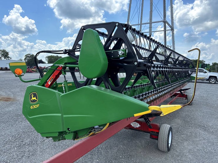 2016-john-deere-630f-image-7
