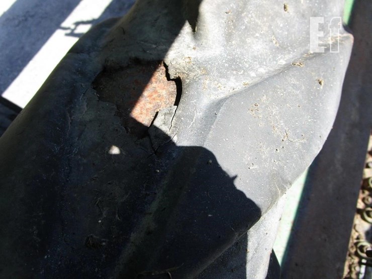 john-deere-820-image-3