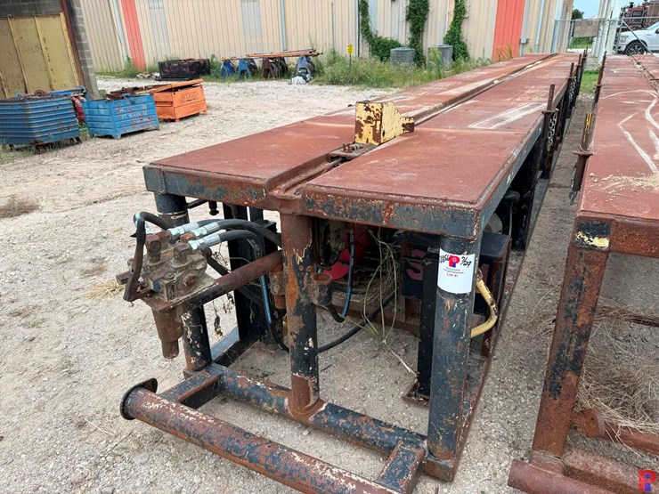 40’l-x-50”w-x-45”h-diesel-powered-skidded-catwalk-image-5