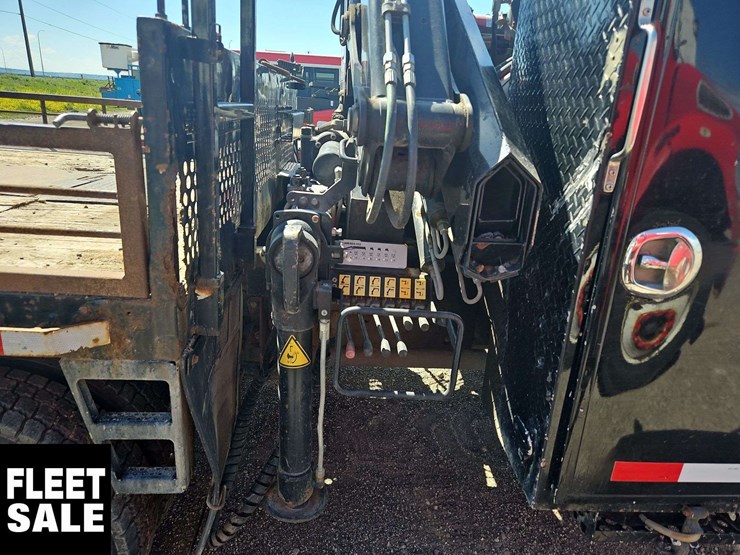 2015-ford-f550-image-12