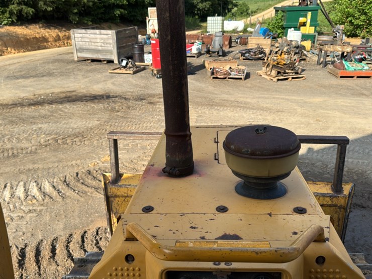 deere-450g-image-46