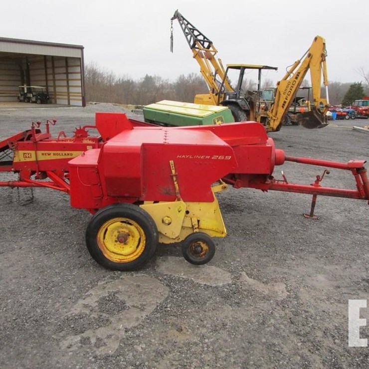 NEW HOLLAND 269