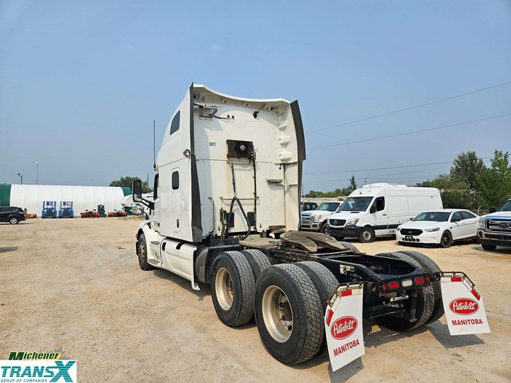 2020-peterbilt-579-image-5