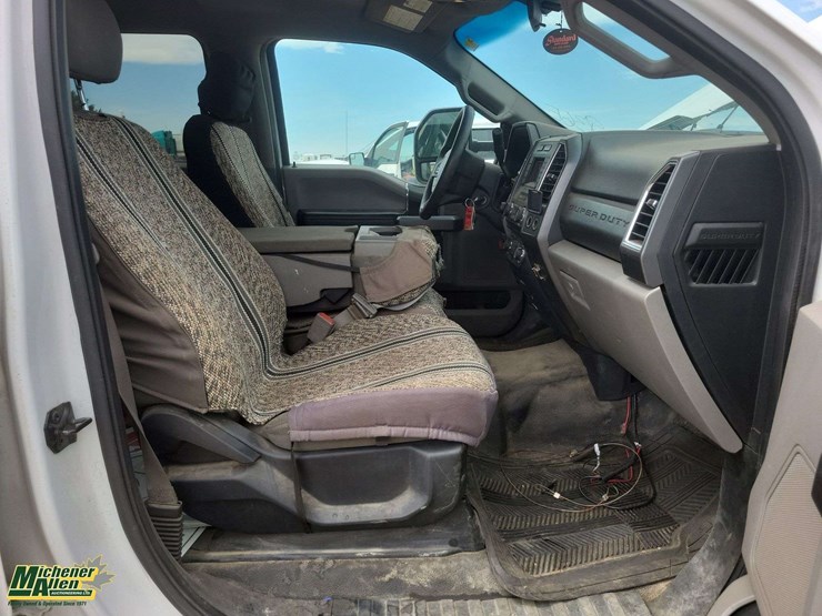 2018-ford-f550-image-15