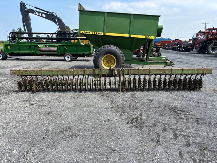 john-deere-400-image-12