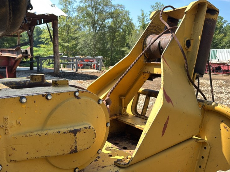 john-deere-440-image-11