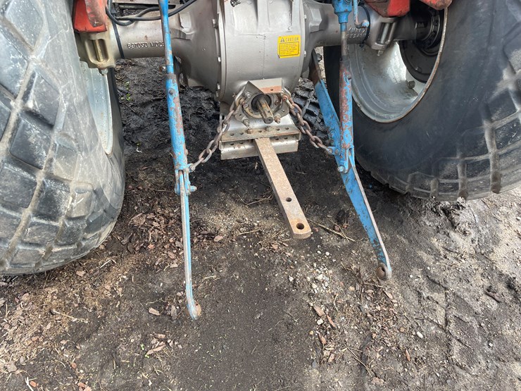 massey-ferguson-245-image-11